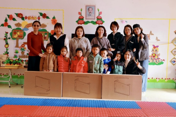 Mang sưởi cho em - Trường tiểu học và Trung học cơ sở xã Phố Cáo (Đồng Văn, Hà Giang) và Trường Mầm non Xuân Nha (Vân Hồ, Sơn La)