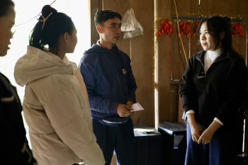 Thăm hộ khó khăn - Hộ anh Mùi Văn Nởi (Bản Nà An, Vân Hồ, Sơn La)